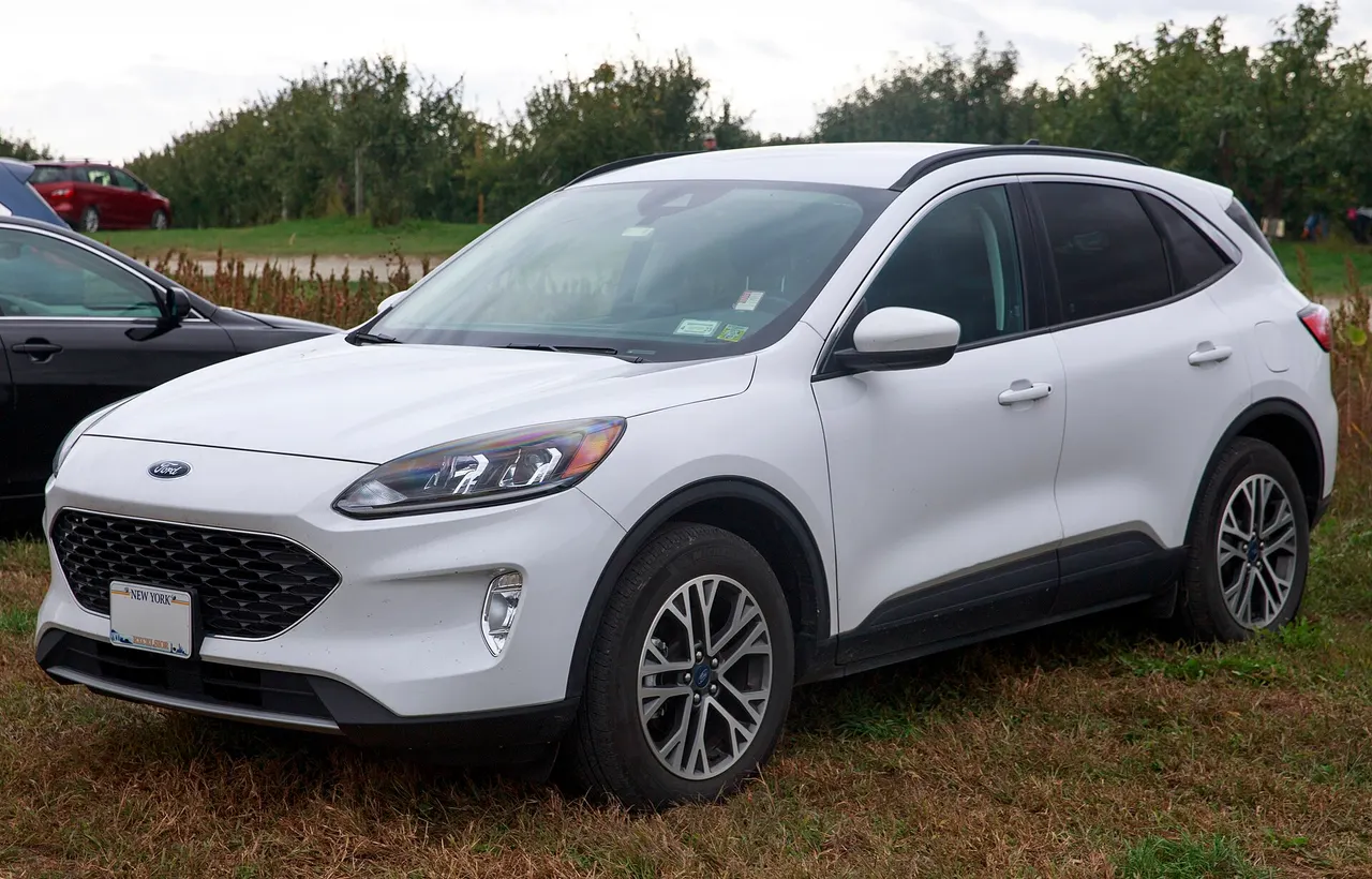 2021 Ford Escape Hybrid SEL AWD
