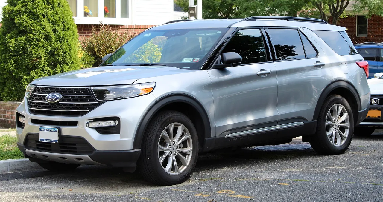 2020 Ford Explorer XLT