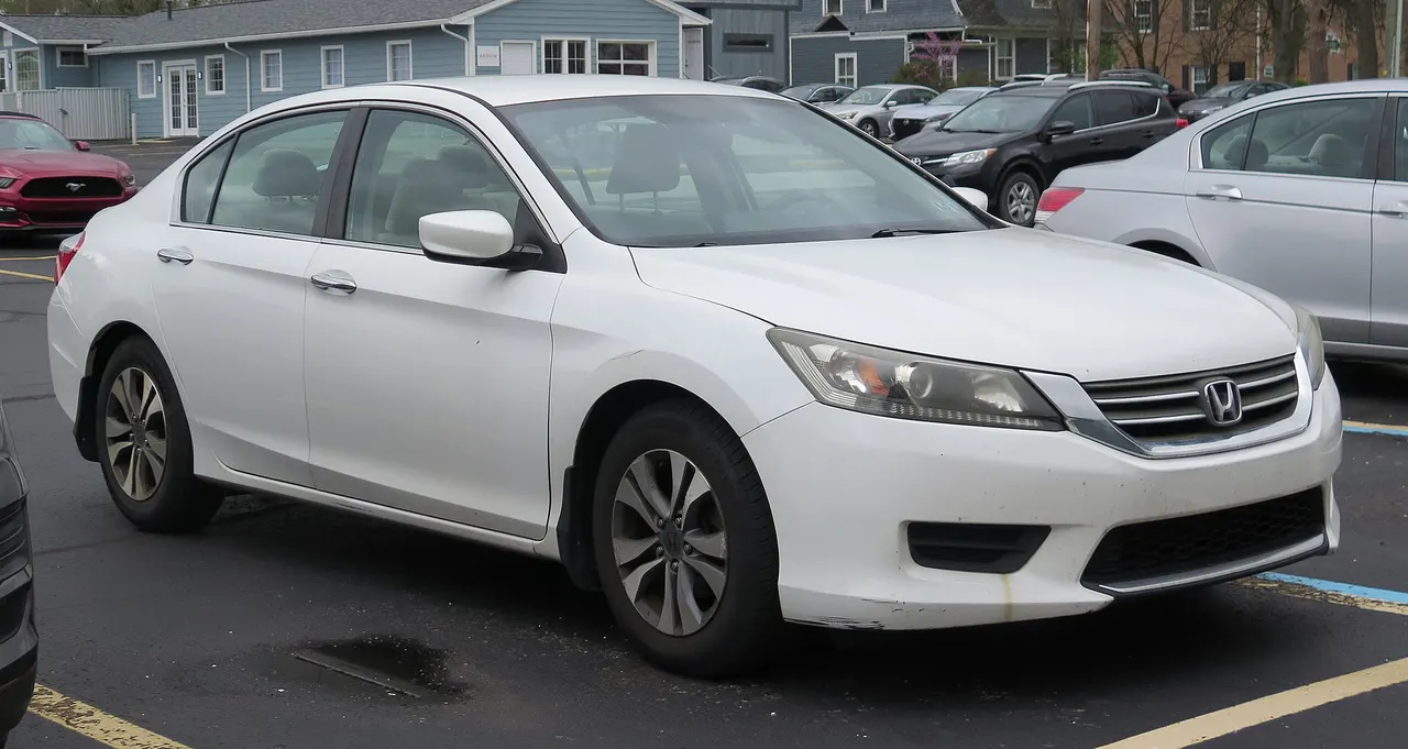 2013 Honda Accord LX sedan