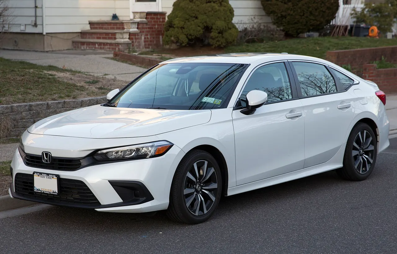 2022 Honda Civic EX sedan