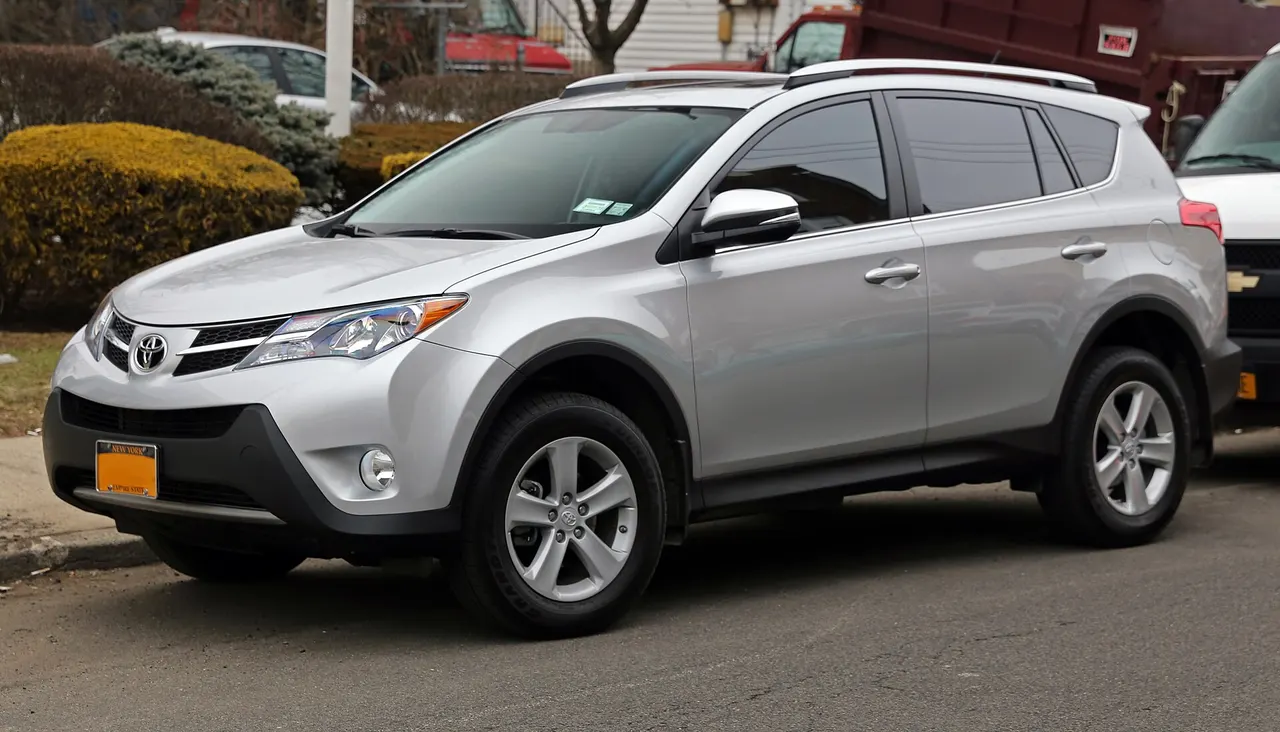 2013 Toyota RAV4 XLE AWD